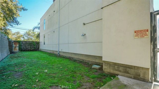 4705 Whitsett 106, Studio City, CA 91604