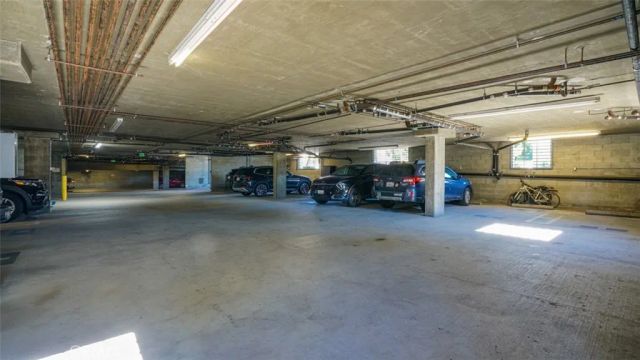 4705 Whitsett 106, Studio City, CA 91604