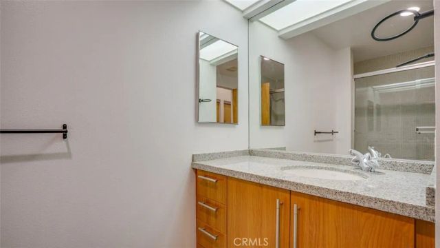 4705 Whitsett 106, Studio City, CA 91604