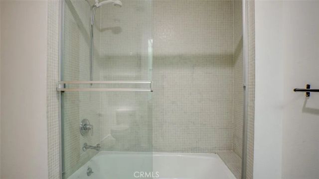 4705 Whitsett 106, Studio City, CA 91604