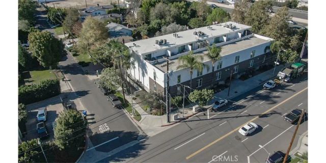 4705 Whitsett 106, Studio City, CA 91604
