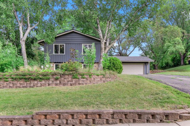13121 Upton Avenue S, Burnsville, MN 55337