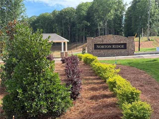 17 Norton Trail, Dahlonega, GA 30533