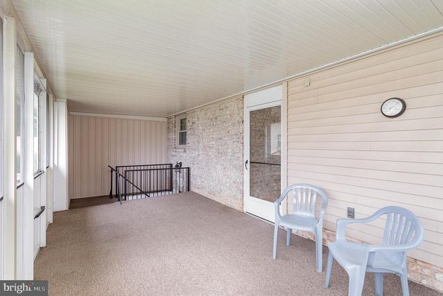 112 SANFORD AVE, Hanover, PA 17331