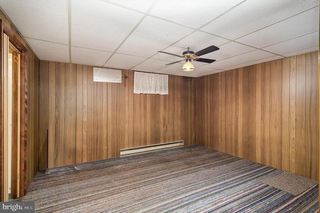112 SANFORD AVE, Hanover, PA 17331