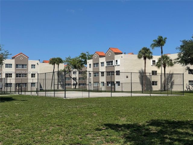 6155 NW 186th St 207, Hialeah, FL 33015