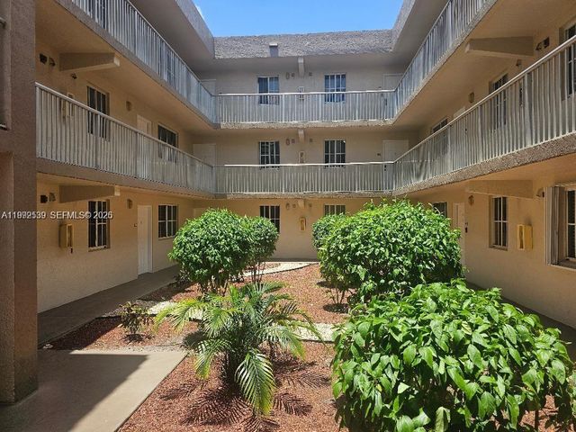 6155 NW 186th St 207, Hialeah, FL 33015