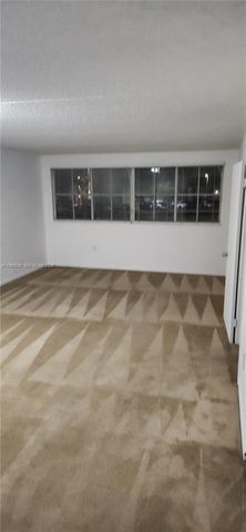 6155 NW 186th St 207, Hialeah, FL 33015