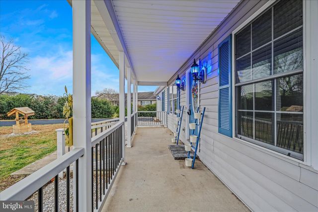 30 SHILOH CT, Gerrardstown, WV 25420