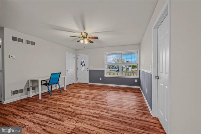 30 SHILOH CT, Gerrardstown, WV 25420