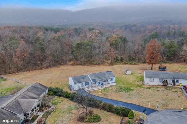 30 SHILOH CT, Gerrardstown, WV 25420