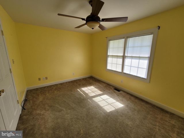 111 CLYDE AVE, Fruitland, MD 21826