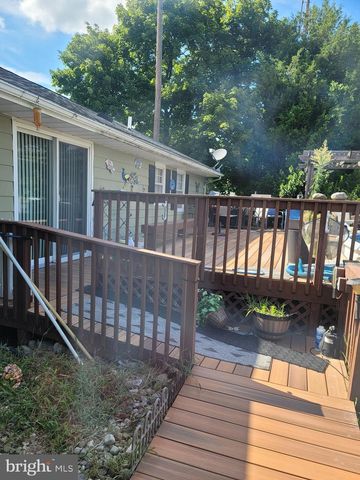 111 CLYDE AVE, Fruitland, MD 21826