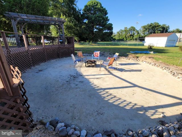 111 CLYDE AVE, Fruitland, MD 21826