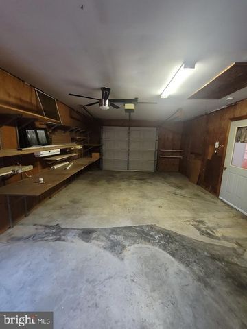 111 CLYDE AVE, Fruitland, MD 21826