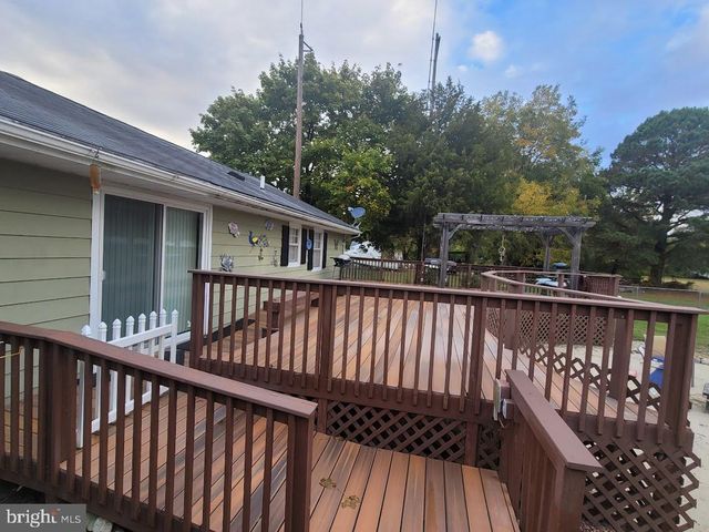 111 CLYDE AVE, Fruitland, MD 21826