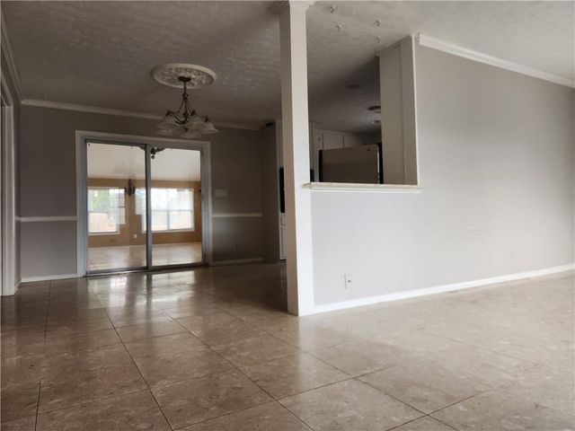 2959 Pine Hill Drive NW, Kennesaw, GA 30144