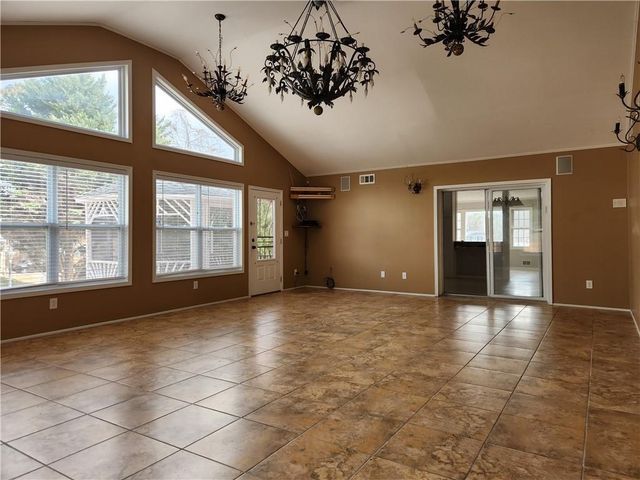 2959 Pine Hill Drive NW, Kennesaw, GA 30144