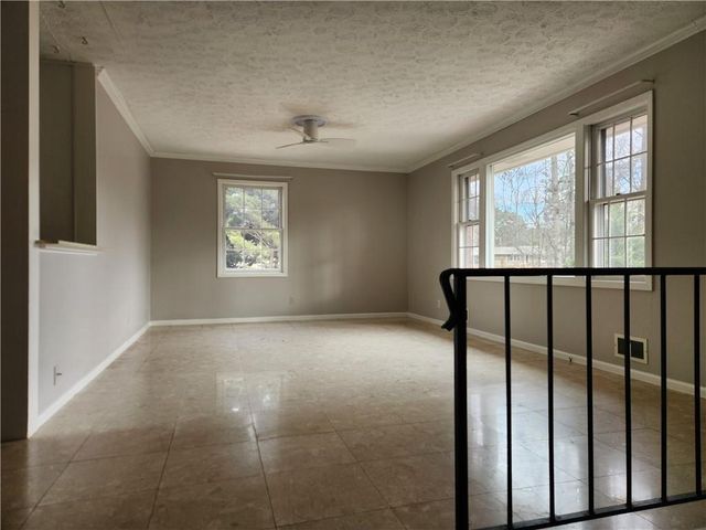2959 Pine Hill Drive NW, Kennesaw, GA 30144