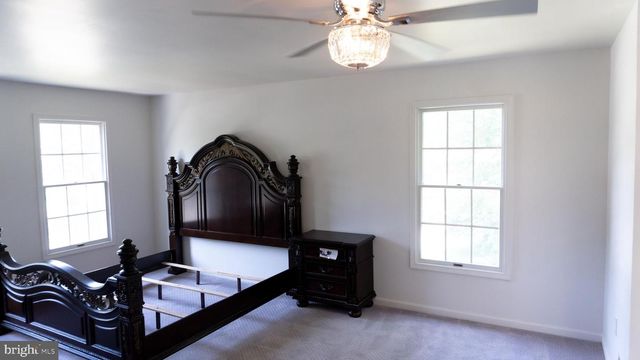 100 BLACKPOWDER LN, Fort Washington, MD 20744