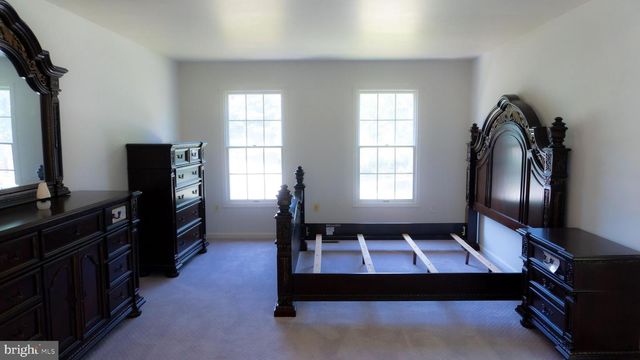 100 BLACKPOWDER LN, Fort Washington, MD 20744