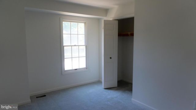 100 BLACKPOWDER LN, Fort Washington, MD 20744
