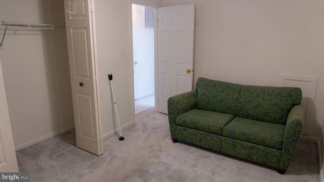 100 BLACKPOWDER LN, Fort Washington, MD 20744
