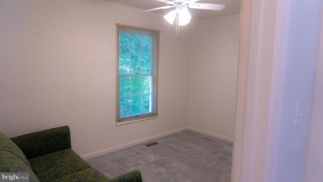 100 BLACKPOWDER LN, Fort Washington, MD 20744