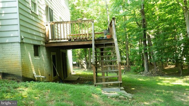 100 BLACKPOWDER LN, Fort Washington, MD 20744