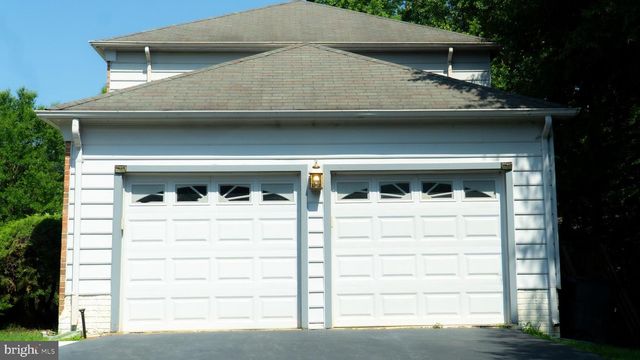100 BLACKPOWDER LN, Fort Washington, MD 20744