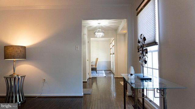 100 BLACKPOWDER LN, Fort Washington, MD 20744
