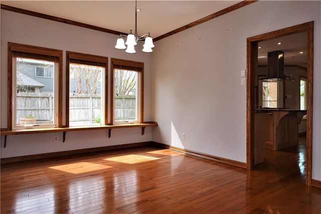 204 Sandpiper Dr, Portland, TX 78374