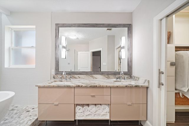 14855 Perthshire Road, Houston, TX 77079