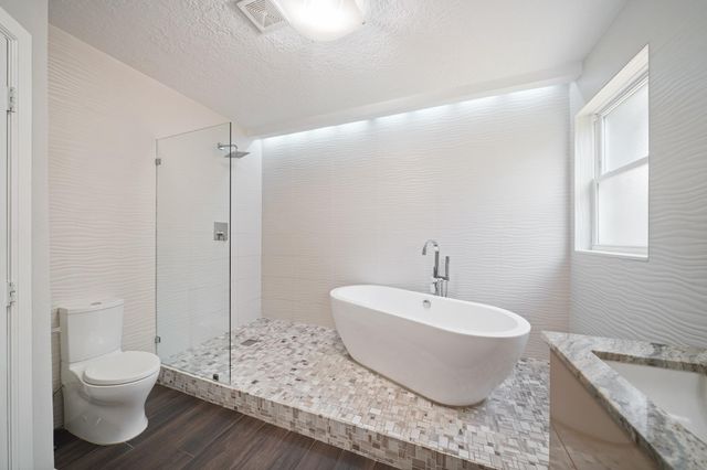 14855 Perthshire Road, Houston, TX 77079