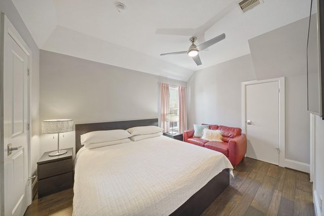 14855 Perthshire Road, Houston, TX 77079