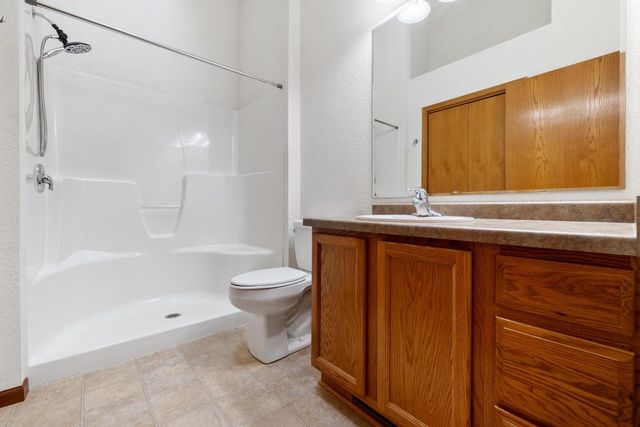 262 Silver Fox DRIVE N, Kewaskum, WI 53040