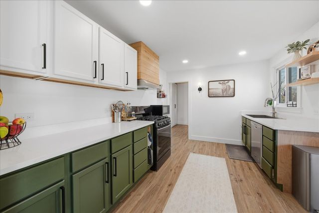 9960 W 151 Street, Orland Park, IL 60462