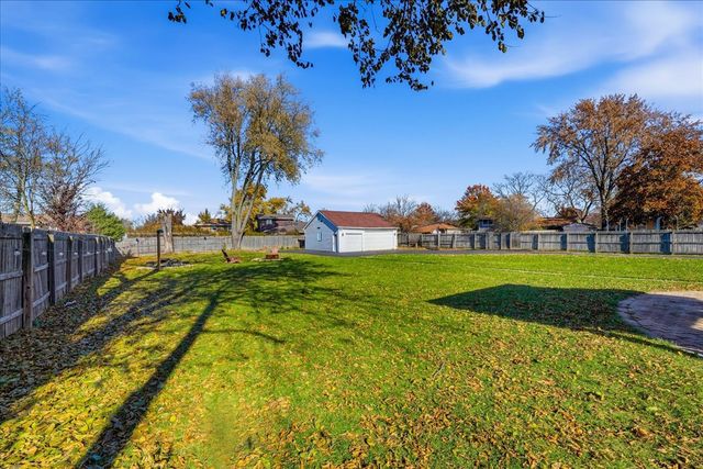 9960 W 151 Street, Orland Park, IL 60462