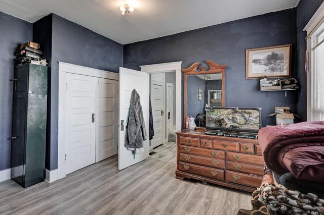 305 Bartlett Avenue, Joplin, MO 64804