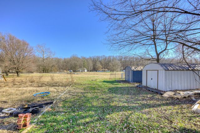 305 Bartlett Avenue, Joplin, MO 64804