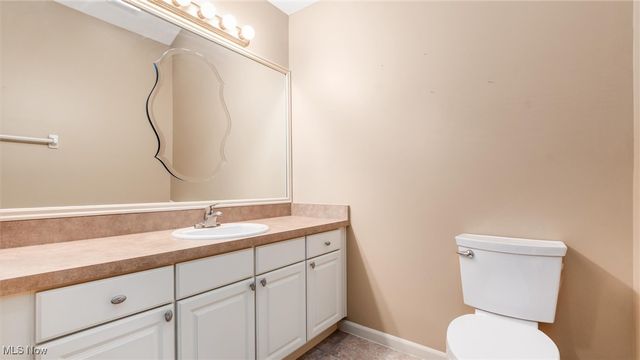 755 Kingsmead Road, Westerville, OH 43082