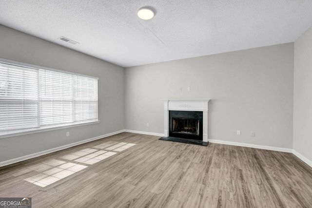 6355 Grey Fox Way, Riverdale, GA 30296