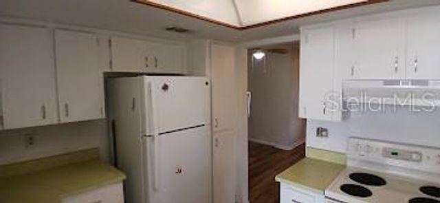 8991 SW 103RD PLACE, Ocala, FL 34481