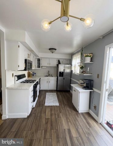 3164 DERRY RD, Philadelphia, PA 19154