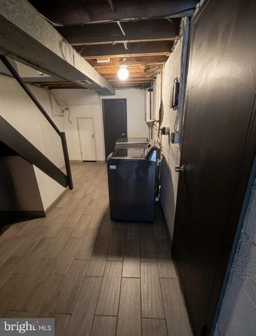 3164 DERRY RD, Philadelphia, PA 19154