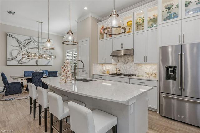 2797 Amaranda CT, Naples, FL 34114