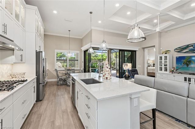 2797 Amaranda CT, Naples, FL 34114