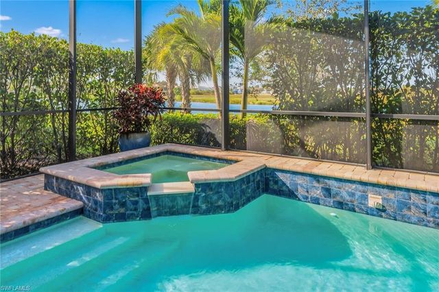 2797 Amaranda CT, Naples, FL 34114