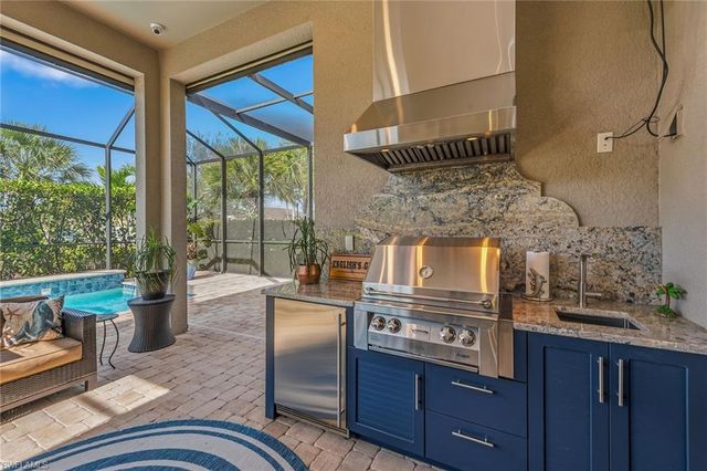 2797 Amaranda CT, Naples, FL 34114