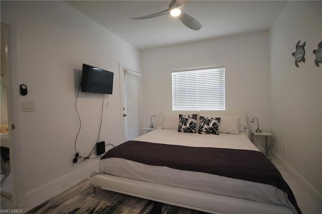 3323 Olympic DR 712, Naples, FL 34105